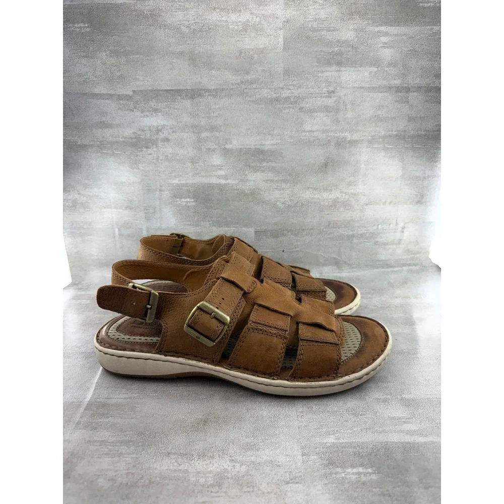 Born Khela Men Sz 10M Tan Leather Fisherman Sandals Strappy Buckle Shoes